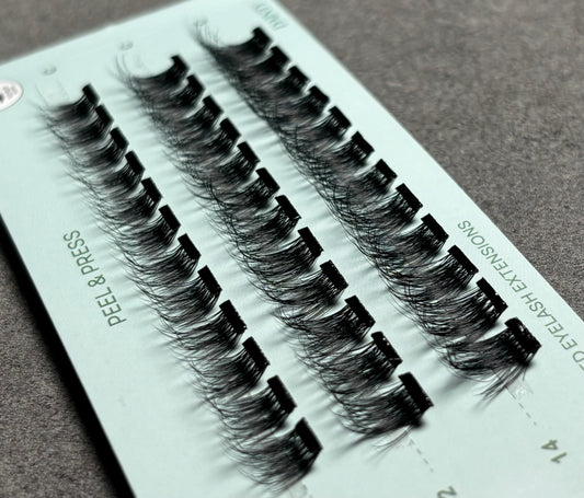 Twin pack of lashes with Tweezers